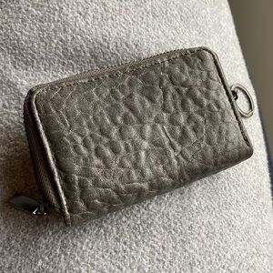 Shiraleah silver  Card Case with  Keychain